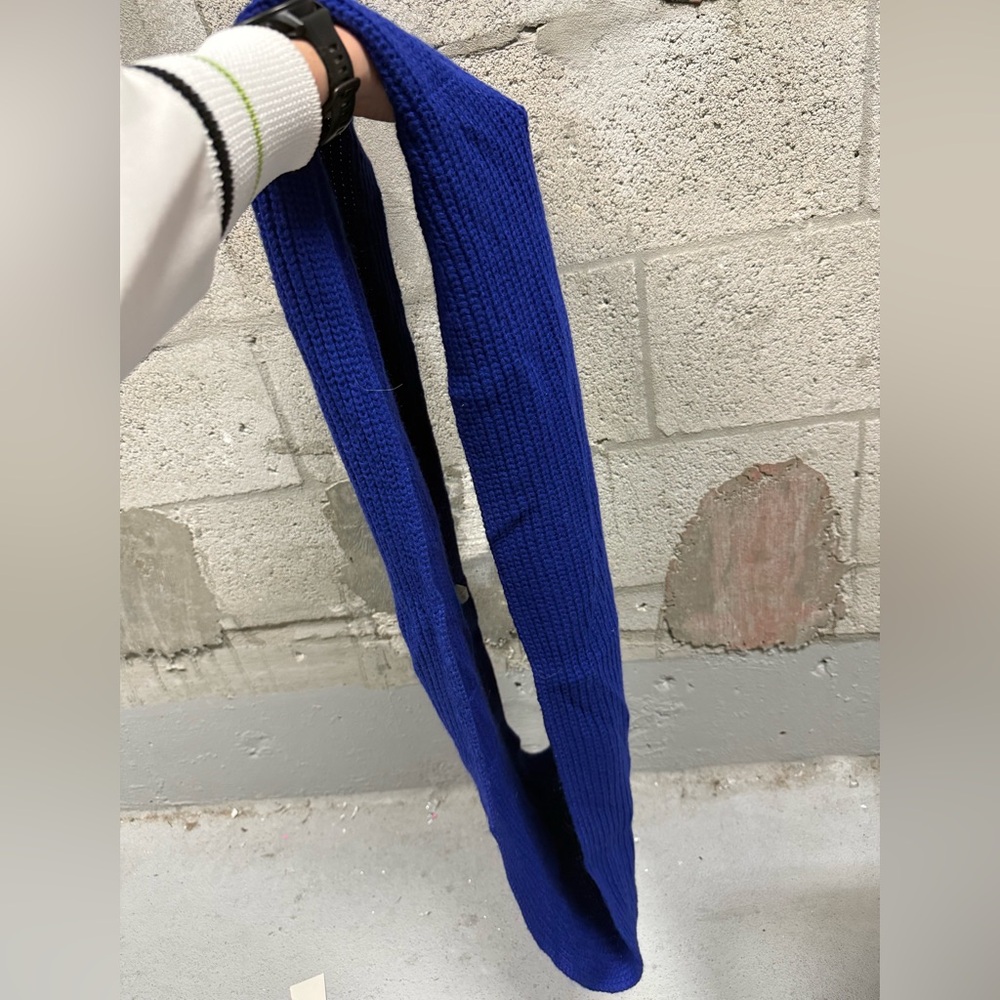 J.Crew blue infinity scarf made of wool and rabbit hair
